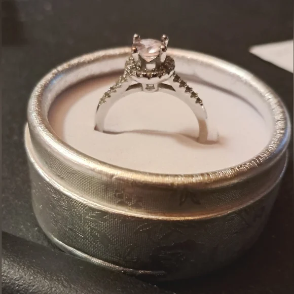 SOLITARE ENGAGEMENT RING Sz 10 - Picture 5 of 10